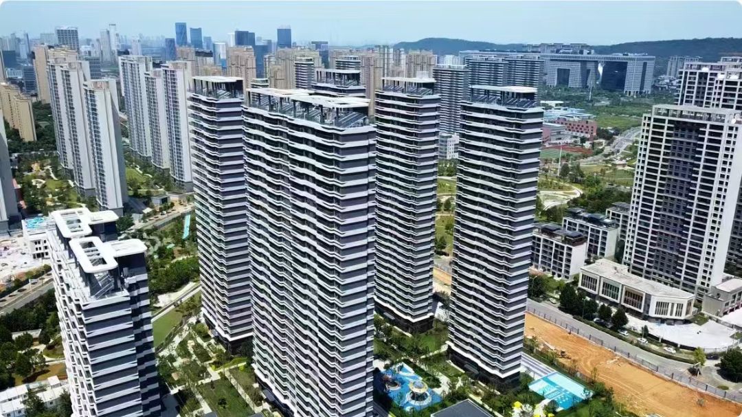 光谷翡丽天玺实景图