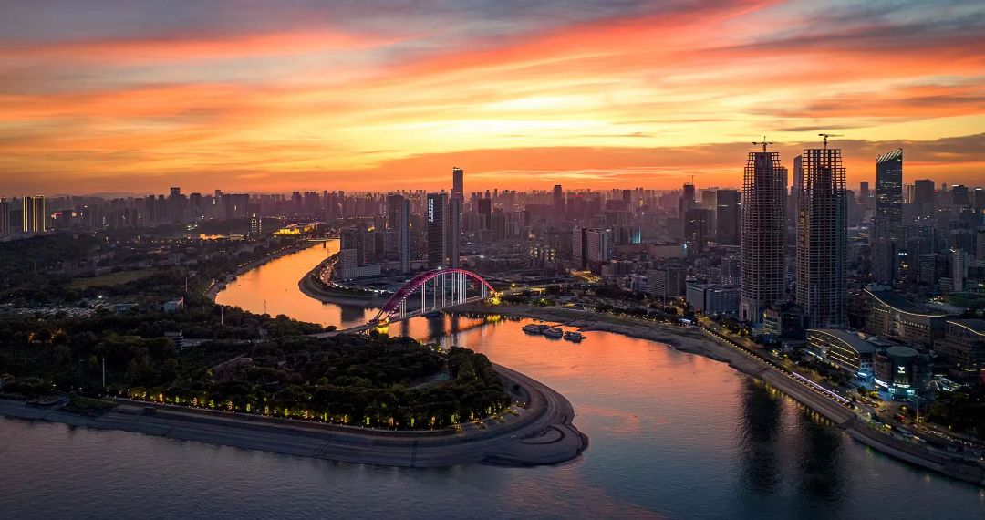 金地知音乐府配套图